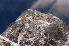 20 Everest Close Up From Pumori Base Camp Near Gorak Shep May 2000.jpg